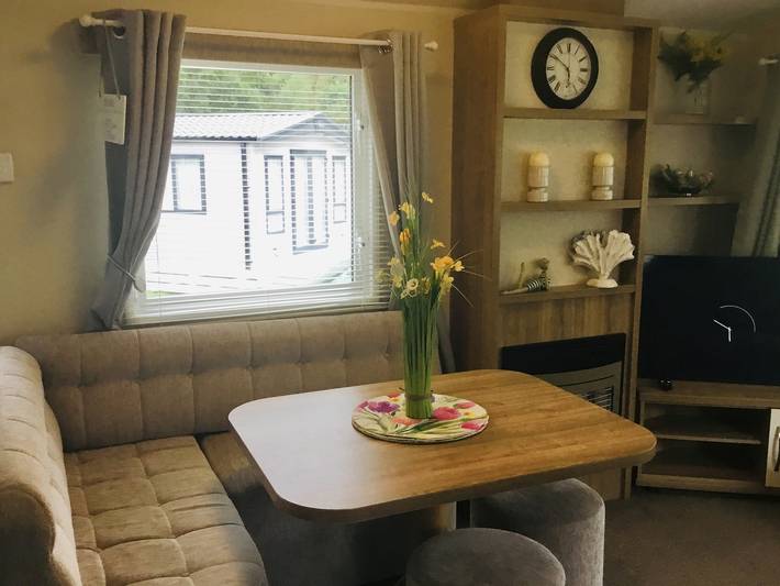 Caravan for 6 people, with garden, with pets in Snowdonia