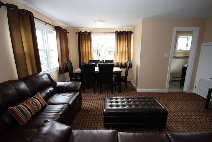 Vacation rental for 6 people, with pool and terrace in Cape May