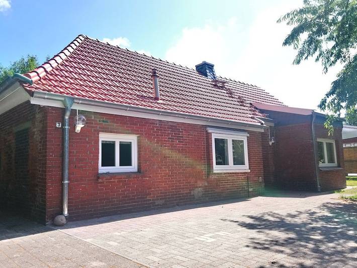 Ferienhaus für 2 Personen, mit Terrasse und Garten in Großheide