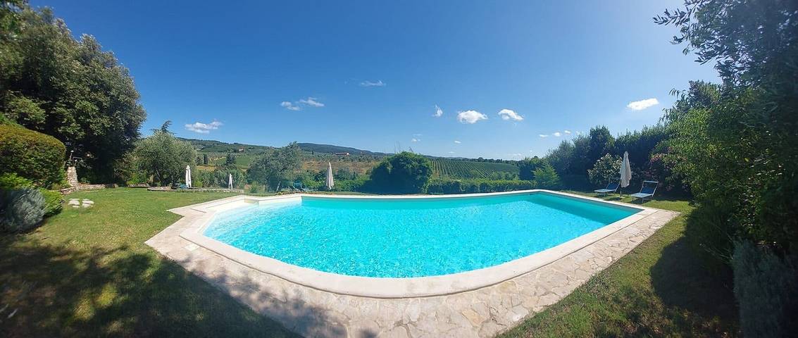 Appartamento intero, Country Suite Ciliegio bilocale per 2 con Giardino e Piscina in Bagno a Ripoli, Valdarno