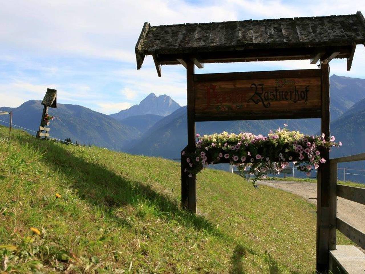 Ganze Ferienwohnung, Pension Rastnerhof - Doppelbettzimmer mit Balkon in Lüsen, Dolomiti Superski