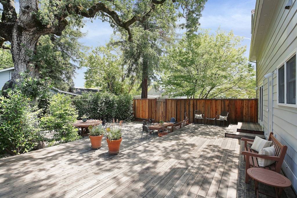 Charmantes Bauernhaus Downtown St. Helena! in Napa Valley