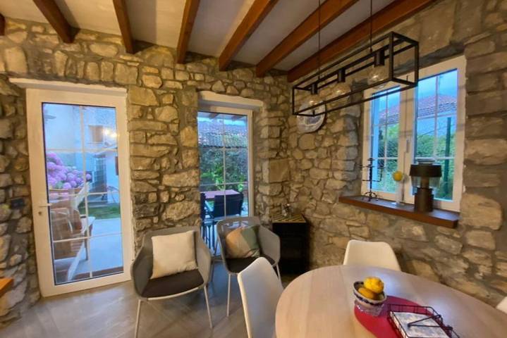 Apartamento entero, 14A07 Casa de playa Elisa con Jardín in La Isla (Colunga), Colunga