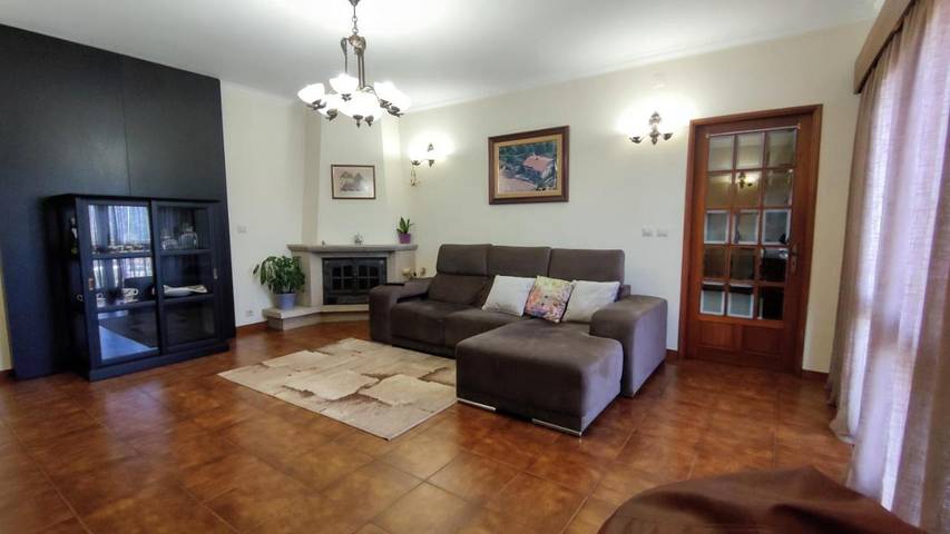 Gîte pour 5 personnes, avec jardin et vue dans Vila Verde - 2