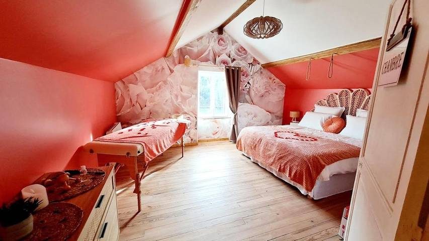 Gîte pour 2 personnes, avec terrasse ainsi que sauna et jacuzzi à Saint-Denis-de-Méré