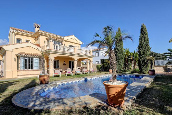 Villa für 9 Personen, mit Garten, mit Haustier in Casares - 4
