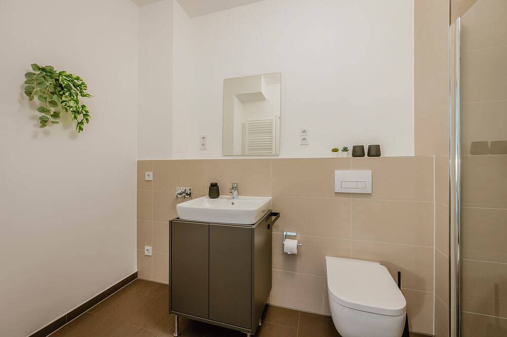Ganze Wohnung, Fantastische 3-Zimmer-Wohnung Eames I Zentrum I Mercedes I Balkon I Parkplatz in Böblingen, Landkreis Böblingen