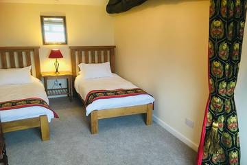 Glamping for 4 People in Castleton, Peak District, Photo 1