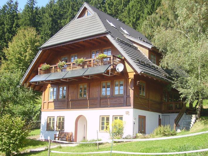 Appartement entier, Chambre « Double confortable » avec terrasse privée et Wi-Fi in Burgberg (Königsfeld), Königsfeld im Schwarzwald