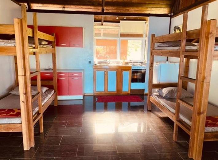 Location de vacances pour 6 personnes, avec terrasse ainsi que vue et jardin dans Teahupo'o - 4