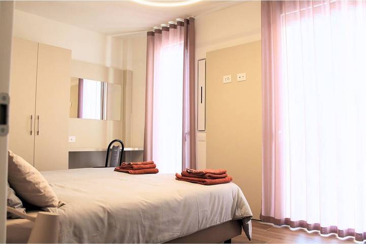 Holiday apartment for 6 people, with balcony - 1