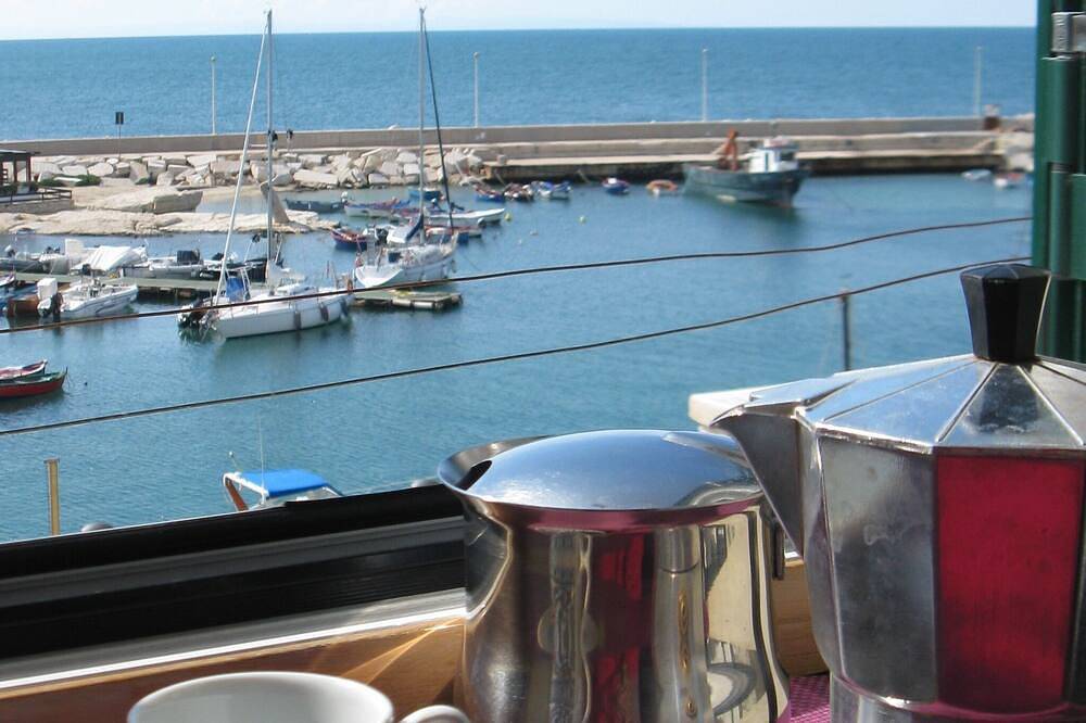 Ganze Wohnung, Ferienhaus \"Sole & Mare\" in Giovinazzo, Bari Provinz