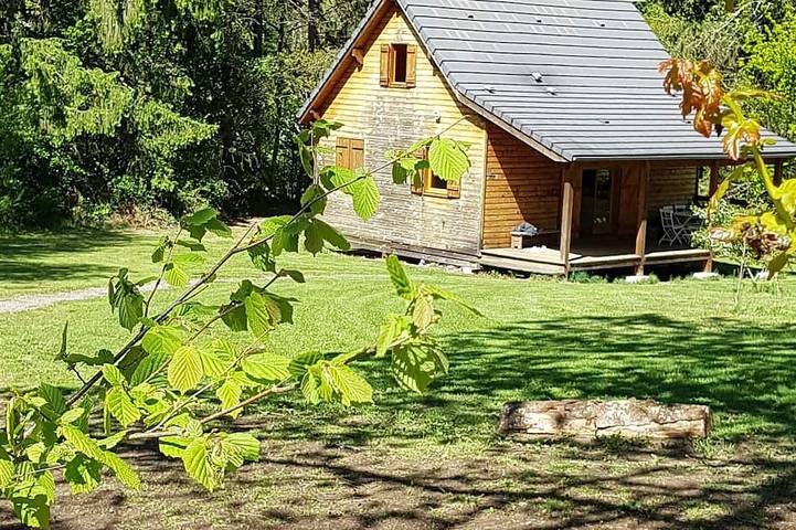 Chalet pour 5 personnes, avec jardin et terrasse, animaux acceptés