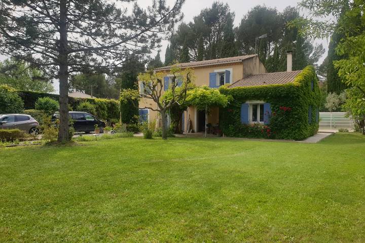 Ferienhaus für 8 Personen, mit Garten und Pool sowie Terrasse - 1