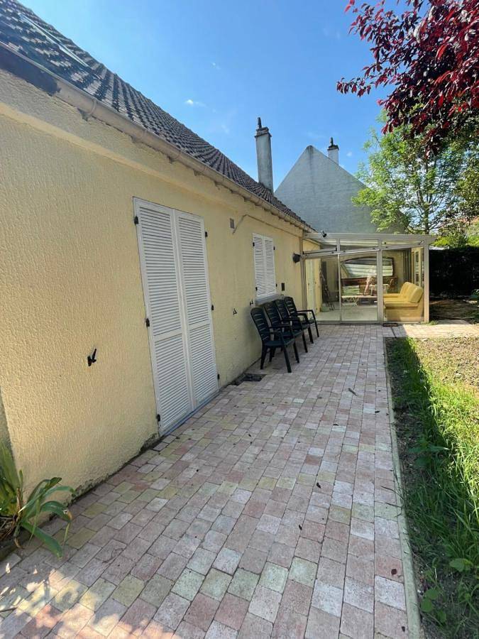 Location de vacances pour 6 personnes, avec jardin à Eaubonne - 4