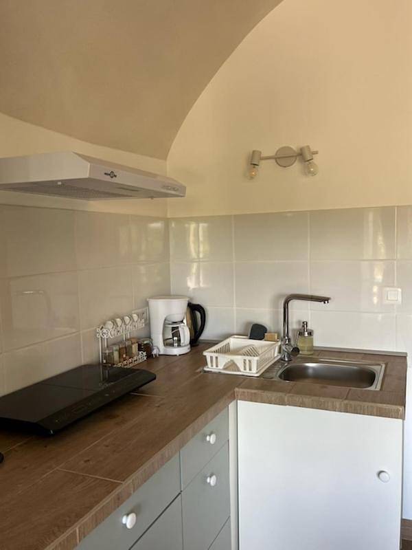 Appartement entier, Voute atypique 40 m2 in Montaigut-le-Blanc, Région de Besse-et-Saint-Anastaise
