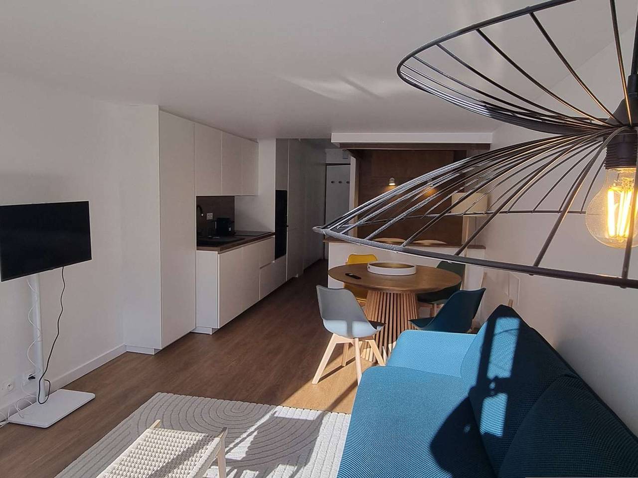 Ganze Wohnung, Renovierte Wohnung, direkt an der Piste, Internet inklusive in Isola 2000, Isola