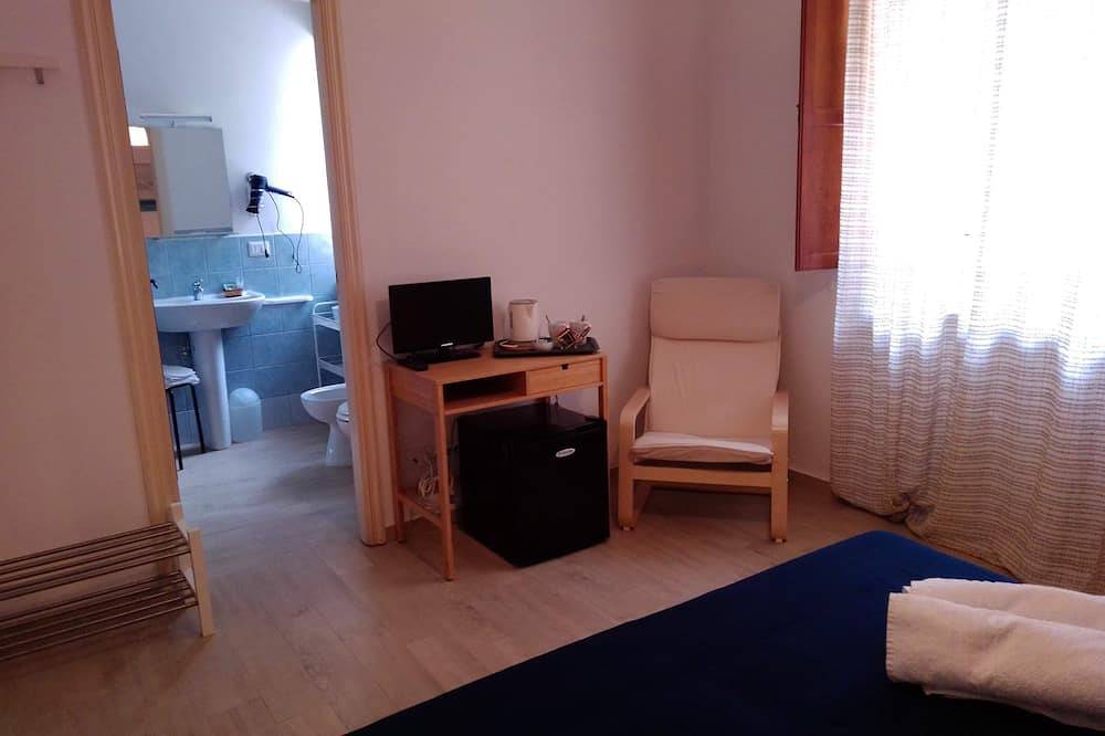 Entire apartment, Apartment in villa near the beach in Maratea, Potenza Province