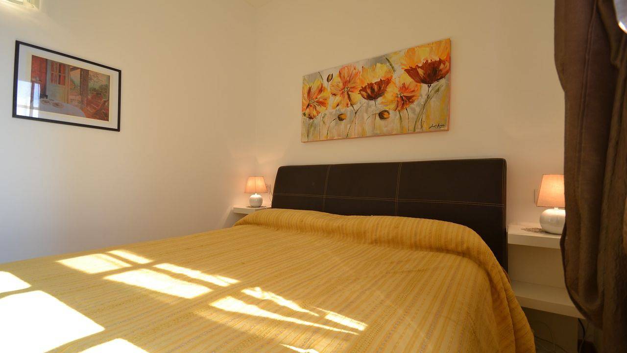 Entire holiday apartment, Ferienwohnung für 4 Personen (40 m²) in Magliolo in Magliolo, Ligurian Alps