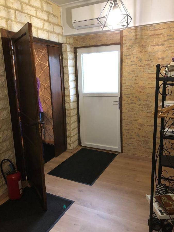 Location de vacances pour 6 personnes, avec jardin ainsi que terrasse et vue, animaux acceptés à Maubert-Fontaine - 4