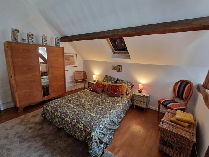 Gîte pour 6 personnes, avec jardin, animaux acceptés à Thiers-sur-Thève