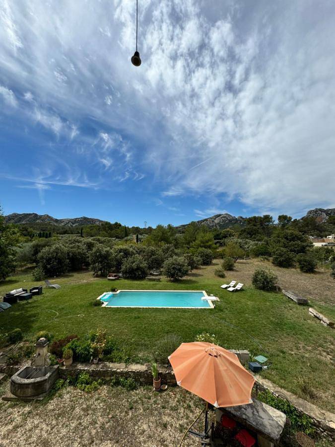 Chambre d’hôte pour 2 personnes, avec jardin ainsi que piscine et vue à Eygalières - 2