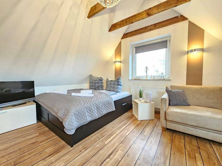 Ferienwohnung für 2 Personen, mit Terrasse und Garten in Norden-Norddeich - 4