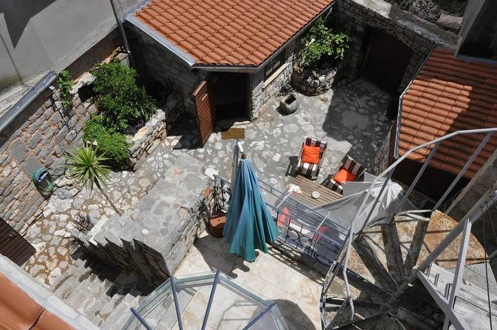 Ferienhaus für 4 Personen, mit Terrasse und Ausblick in Montenegro - 3