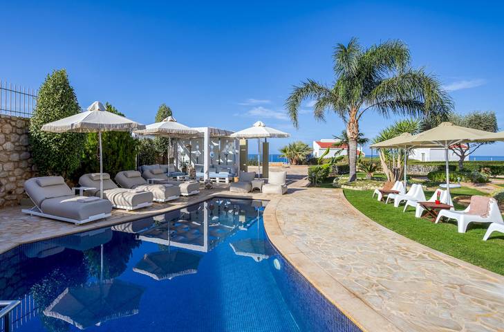 Holiday rental for 6 people, with Balcony and Terrace as well as Garden and Pool in Hersonissos