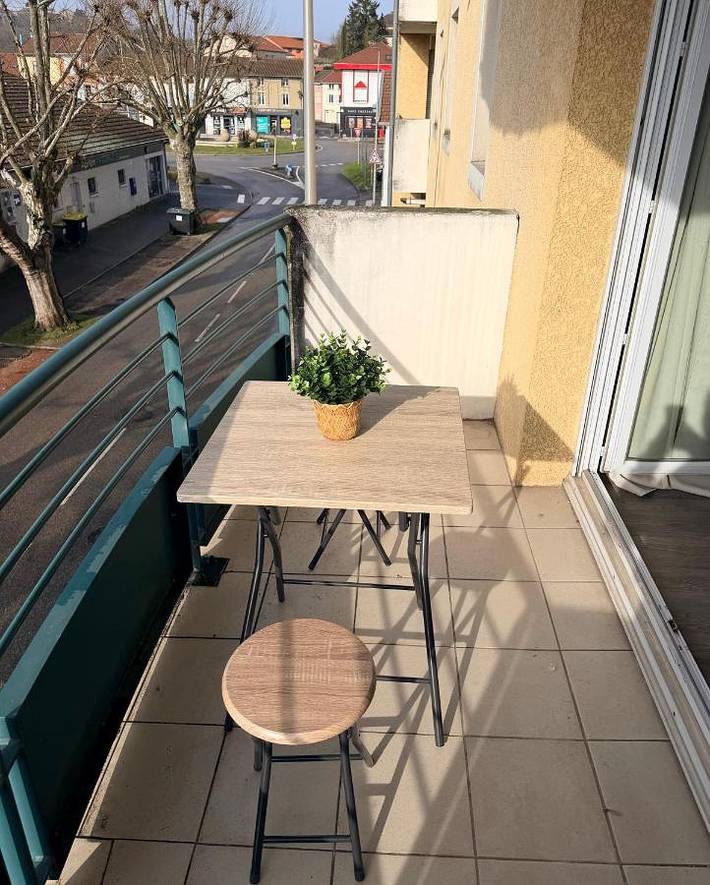 Gîte pour 4 personnes, avec balcon à Meximieux - 2