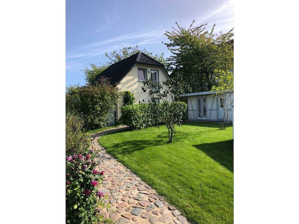 Ferienhaus in Buschvitz mit Barbecue in Buschvitz, Bergen auf Rügen und Umgebung