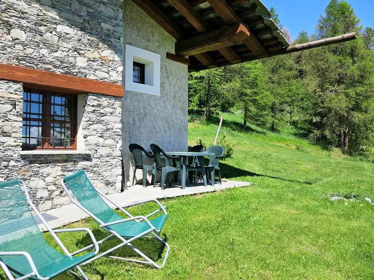 Casa 5 Persone in Sampeyre, Provincia di Cuneo