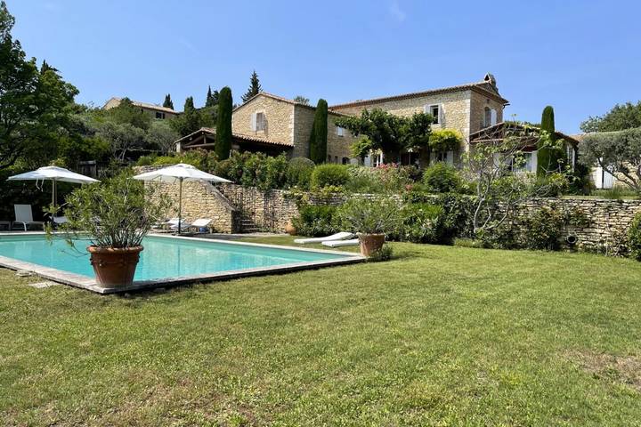 Maison de vacances pour 12 personnes, avec Terrasse ainsi que Jardin et Piscine à Gordes