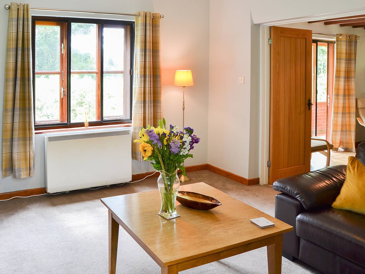 Eden Cottage in Buxton with Lamas, Norfolk