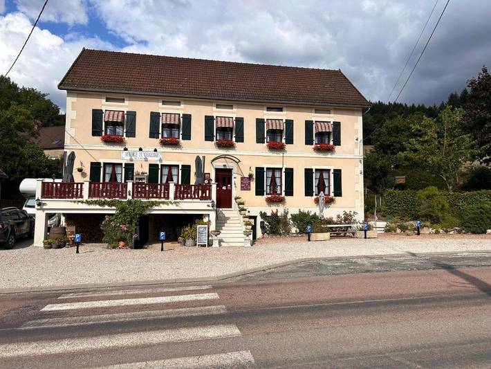 Chambre d’hôte pour 2 personnes, avec Terrasse ainsi que Jardin et Vue