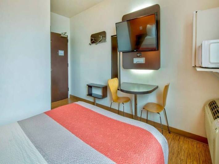 Apartamento entero, 1 cama tamaño queen | No fumadores in Piedras Negras (desambiguación), Condado de Maverick