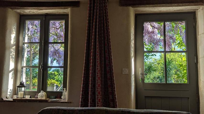 Maison d’hôte pour 3 personnes, avec terrasse ainsi que vue et jardin à Seigy - 3