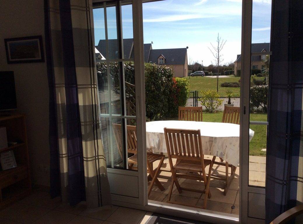 Ganze Wohnung, Ferienwohnung für 2 Personen mit Terrasse in Barfleur, Cherbourg und Umgebung