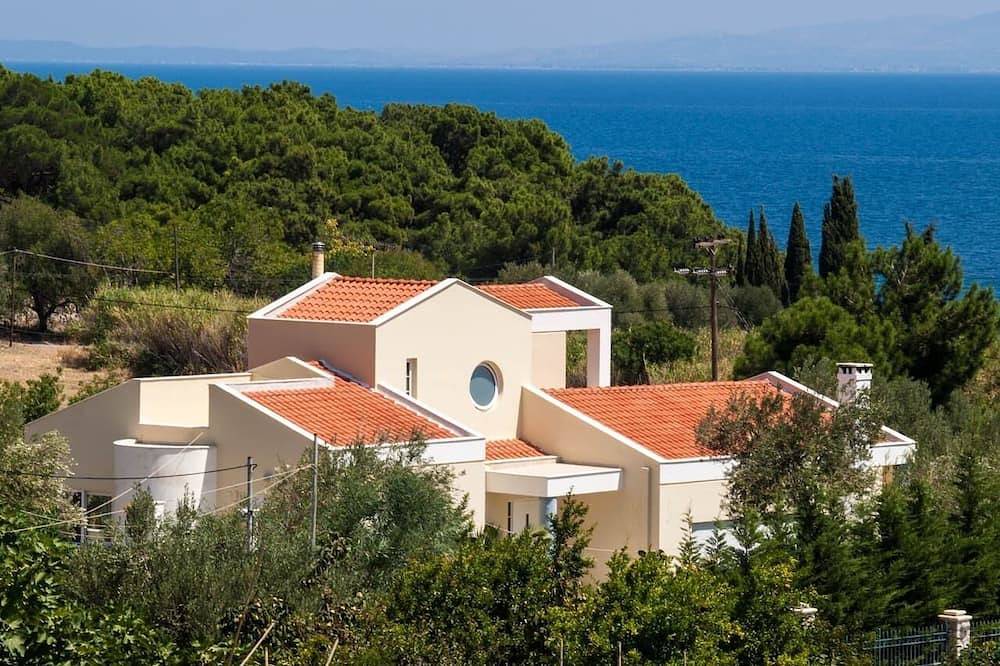 Villa for 6 People in Lesbos
