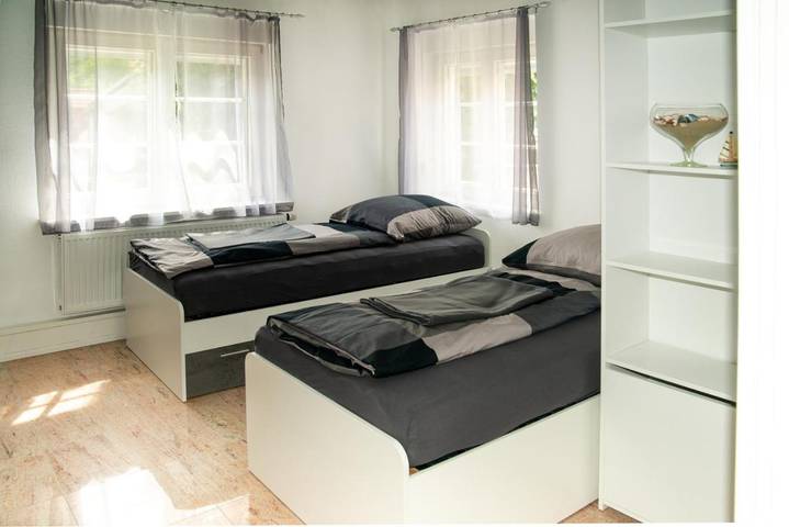 Ferienwohnung für 5 Personen, mit Terrasse und Garten in Jagsthausen - 4