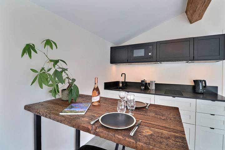 Gîte pour 2 personnes, avec jacuzzi ainsi que jardin et terrasse à Aix-en-Provence - 3