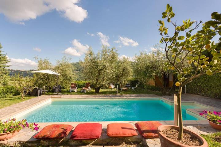 Villa per 10 persone, con Terrazza e Giardino nonché Piscina a Bagno a Ripoli