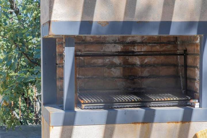 Casa rural para 25 personas, con jardín además de piscina y vistas en Miraflores de la Sierra - 4