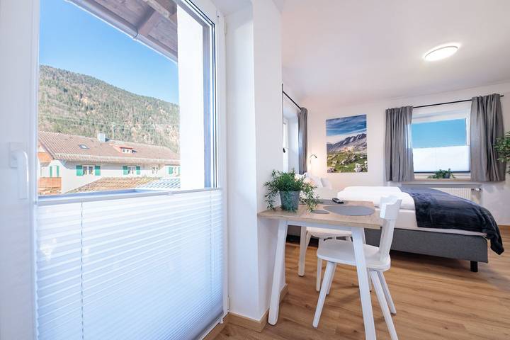 Ferienwohnung für 2 Personen, mit Balkon, mit Haustier in Farchant - 2