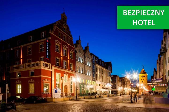 Hotel dla 2 osób, z Jacuzzi i Taras oraz Basen i Sauna w Elbląg