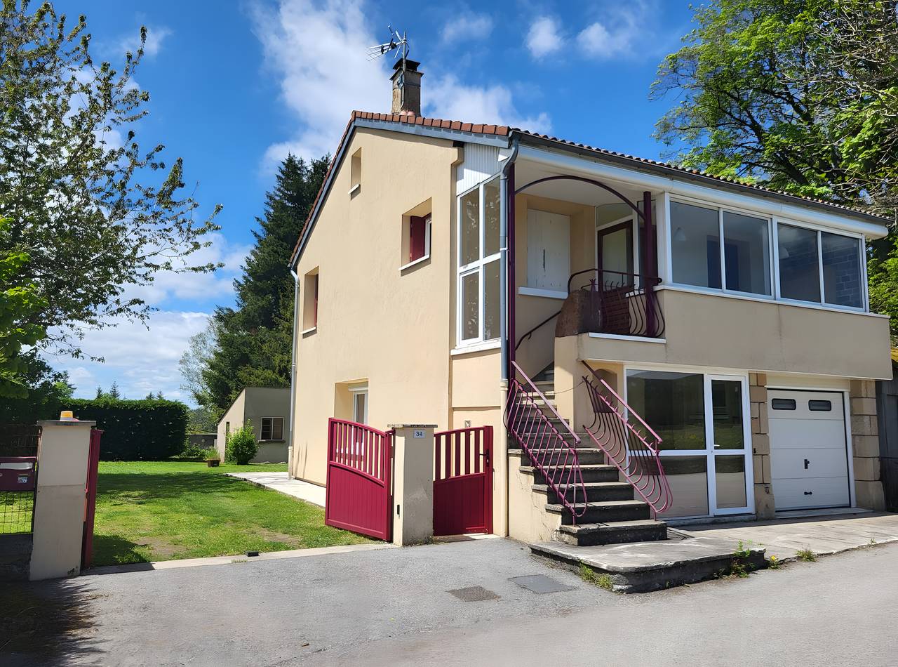 Maison de vacances « La Maison De Charlotte » à Lespéron, Ardèche in Lespéron, Ardèche