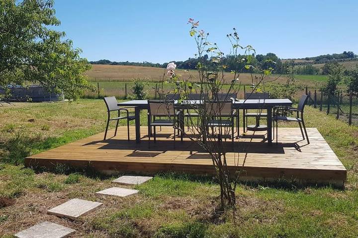 Location de vacances pour 12 personnes, avec piscine ainsi que jardin et vue à Cendrieux - 3