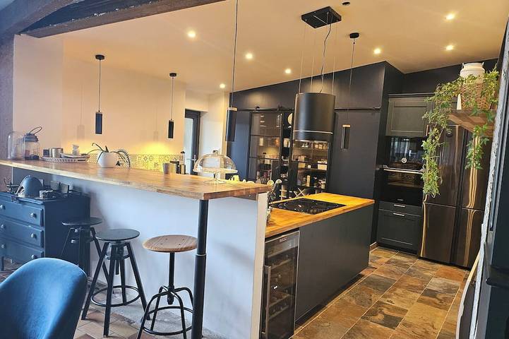 Maison de vacances pour 13 personnes, avec jardin et jacuzzi dans l' Aisne