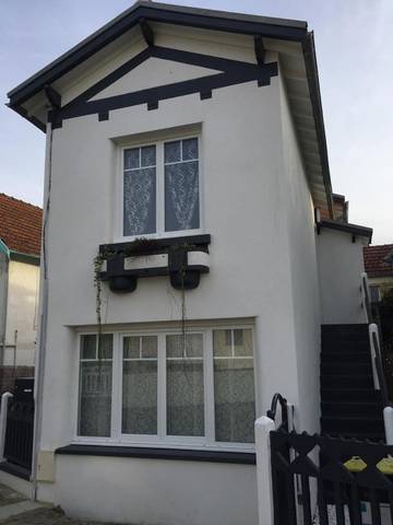 Gîte pour 4 personnes, avec terrasse dans Plage de la Cèpe