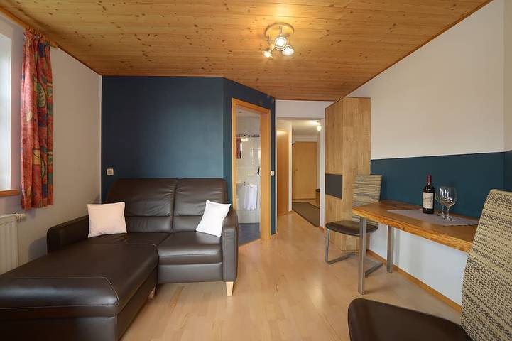 Gîte pour 2 personnes, avec balcon à Hopfen am See - 4